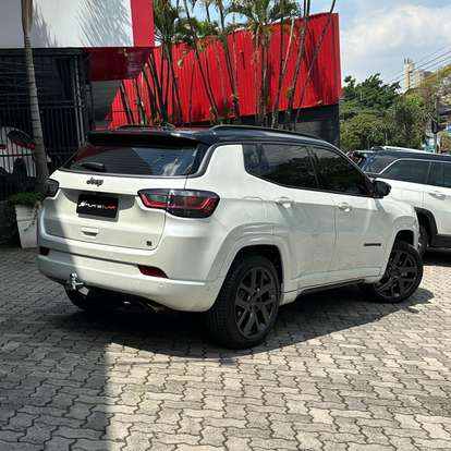 JEEP-COMPASS-2025