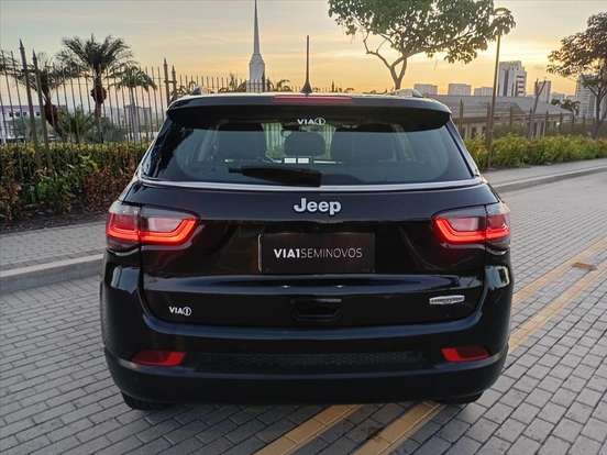 JEEP-COMPASS-2024