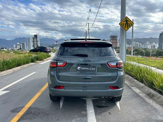 JEEP-COMPASS-2024