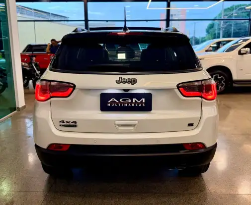 JEEP-COMPASS-2.0 16V DIESEL LIMITED 4X4 AUTOMÁTICO JEEP-COMPASS-2020