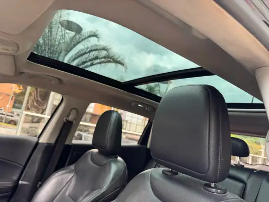 JEEP-COMPASS-2.0 16V FLEX LIMITED AUTOMÁTICO JEEP-COMPASS-2018