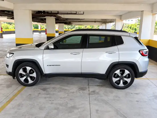 JEEP-COMPASS-2.0 16V FLEX LONGITUDE AUTOMÁTICO JEEP-COMPASS-2017