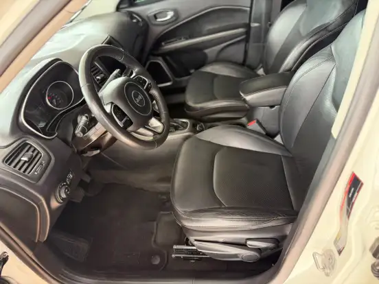 JEEP-COMPASS-2.0 16V FLEX LONGITUDE AUTOMÁTICO JEEP-COMPASS-2017