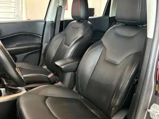 JEEP-COMPASS-2.0 16V FLEX LONGITUDE AUTOMÁTICO JEEP-COMPASS-2019