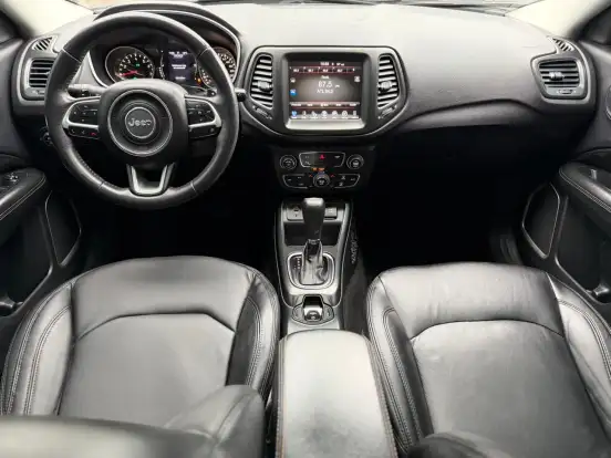 JEEP-COMPASS-2.0 16V FLEX LONGITUDE AUTOMÁTICO JEEP-COMPASS-2017