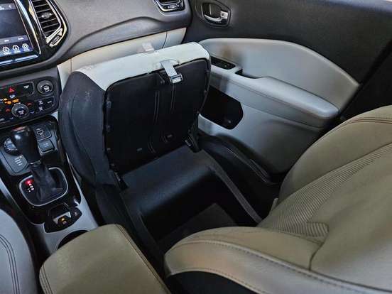JEEP-COMPASS-2.0 16V DIESEL LIMITED 4X4 AUTOMÁTICO JEEP-COMPASS-2020
