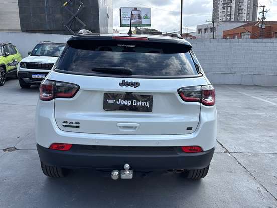 JEEP-COMPASS-2.0 16V DIESEL S 4X4 AUTOMÁTICO JEEP-COMPASS-2021