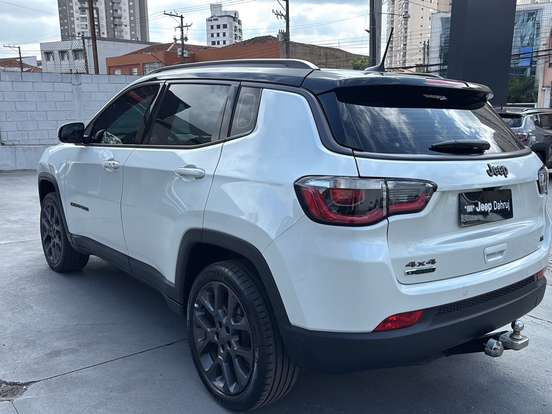 JEEP-COMPASS-2021