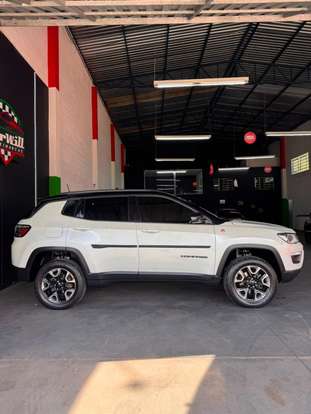 JEEP-COMPASS-2017