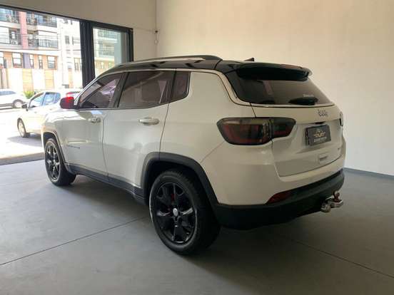 JEEP-COMPASS-2.0 16V FLEX LIMITED AUTOMÁTICO JEEP-COMPASS-2016