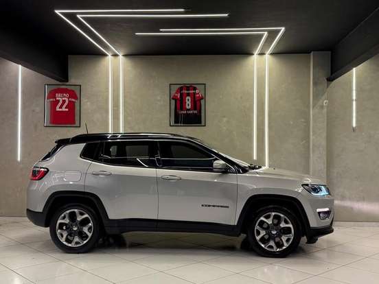 JEEP-COMPASS-2.0 16V FLEX LIMITED AUTOMÁTICO JEEP-COMPASS-2017