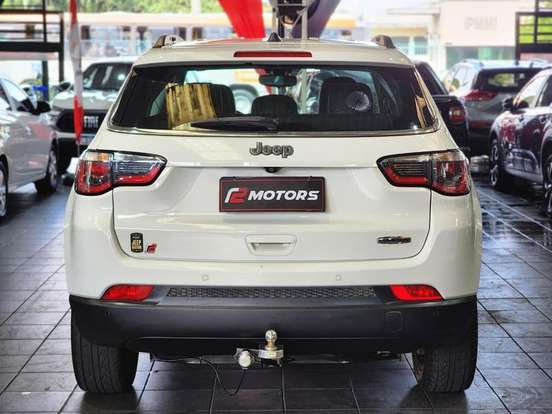 JEEP-COMPASS-2.0 16V FLEX LONGITUDE AUTOMÁTICO JEEP-COMPASS-2017