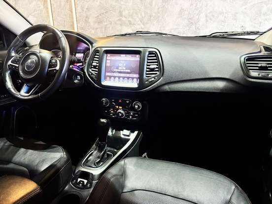 JEEP-COMPASS-2.0 16V FLEX LONGITUDE AUTOMÁTICO JEEP-COMPASS-2017