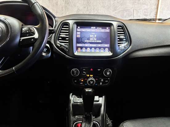 JEEP-COMPASS-2.0 16V FLEX LONGITUDE AUTOMÁTICO JEEP-COMPASS-2017