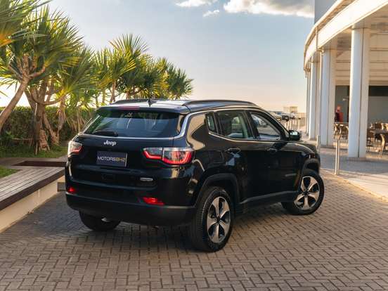JEEP-COMPASS-2.0 16V FLEX LONGITUDE AUTOMÁTICO JEEP-COMPASS-2018