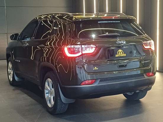 JEEP-COMPASS-2.0 16V FLEX SPORT AUTOMÁTICO JEEP-COMPASS-2018