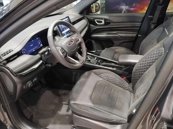JEEP-COMPASS-2.0 HURRICANE 4 TURBO GASOLINA BLACKHAWK AT9 JEEP-COMPASS-2025