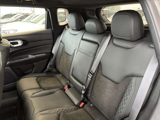 JEEP-COMPASS-2.0 HURRICANE 4 TURBO GASOLINA BLACKHAWK AT9 JEEP-COMPASS-2025