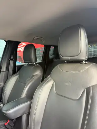 JEEP-RENEGADE-2023