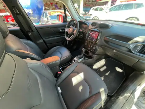 JEEP-RENEGADE-2025