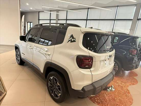 JEEP-RENEGADE-2026