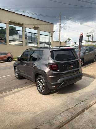 JEEP-RENEGADE-2022