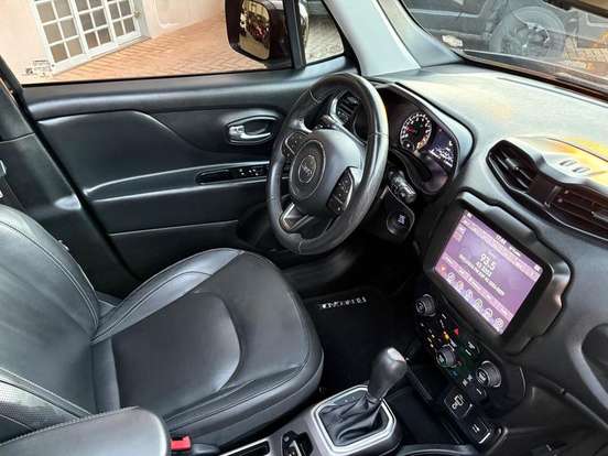 JEEP-RENEGADE-2021
