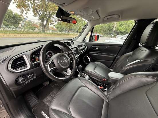 JEEP-RENEGADE-2019