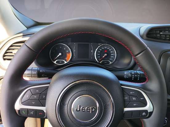 JEEP-RENEGADE-2019