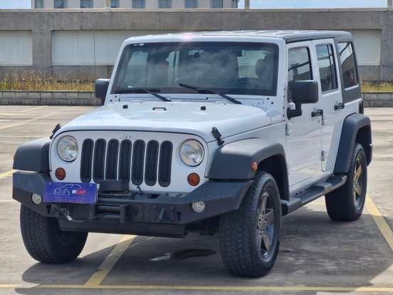 JEEP-WRANGLER-3.6 UNLIMITED SPORT 4X4 V6 GASOLINA 4P AUTOMÁTICO JEEP-WRANGLER-2012