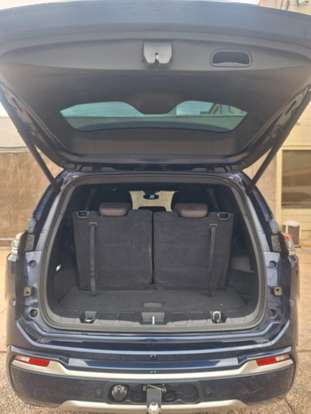 JEEP-COMMANDER-2022