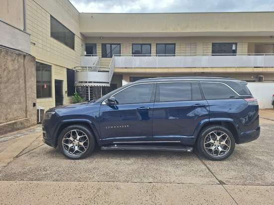 JEEP-COMMANDER-2022