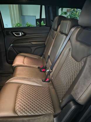 JEEP-COMMANDER-2022