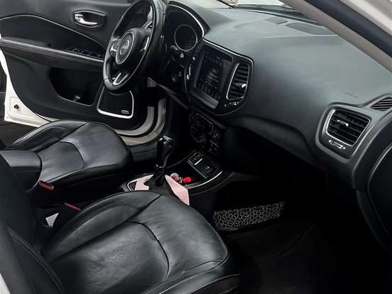 JEEP-COMPASS-2.0 16V FLEX LONGITUDE AUTOMÁTICO JEEP-COMPASS-2020