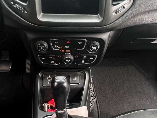 JEEP-COMPASS-2.0 16V FLEX LONGITUDE AUTOMÁTICO JEEP-COMPASS-2020
