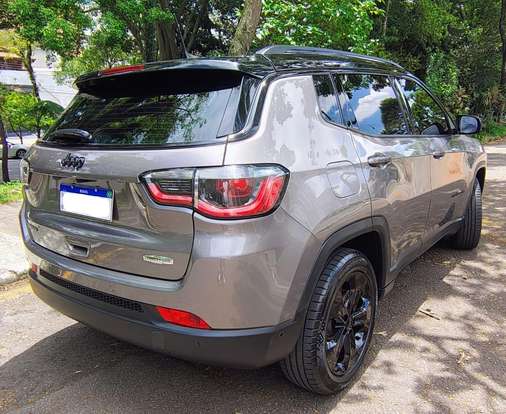 JEEP-COMPASS-2020