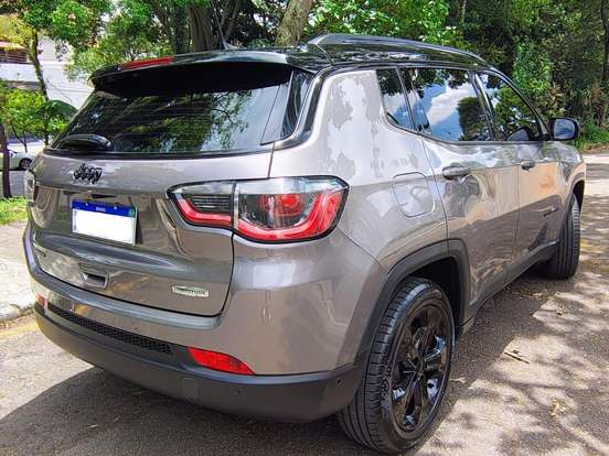 JEEP-COMPASS-2.0 16V FLEX LONGITUDE AUTOMÁTICO JEEP-COMPASS-2020