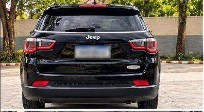 JEEP-COMPASS-2.0 16V FLEX LONGITUDE AUTOMÁTICO JEEP-COMPASS-2018