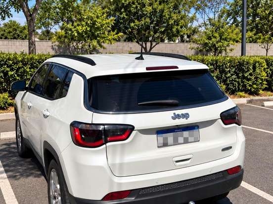 JEEP-COMPASS-2.0 16V FLEX LONGITUDE AUTOMÁTICO JEEP-COMPASS-2020