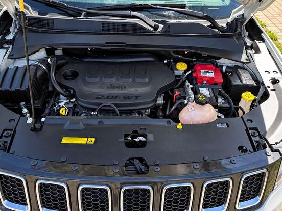 JEEP-COMPASS-2.0 16V FLEX LONGITUDE AUTOMÁTICO JEEP-COMPASS-2020