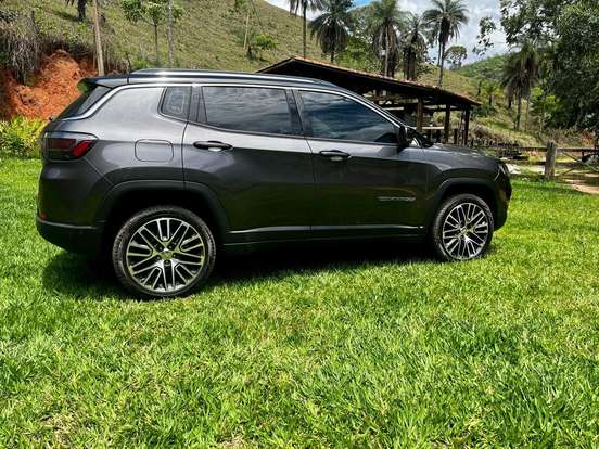 JEEP-COMPASS-2021