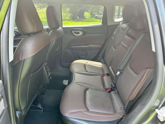 JEEP-COMPASS-2021
