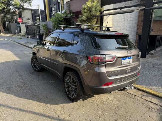 JEEP-COMPASS-2022