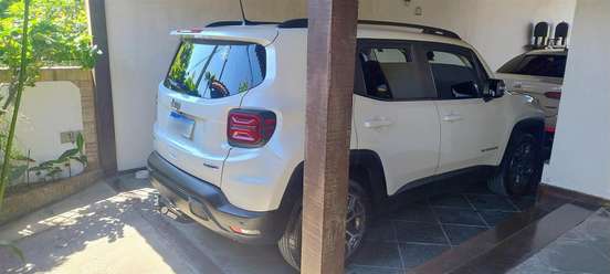 JEEP-RENEGADE-2023