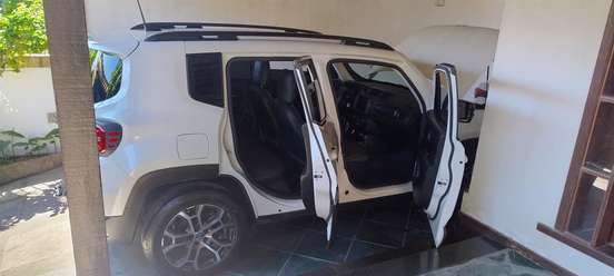 JEEP-RENEGADE-2023