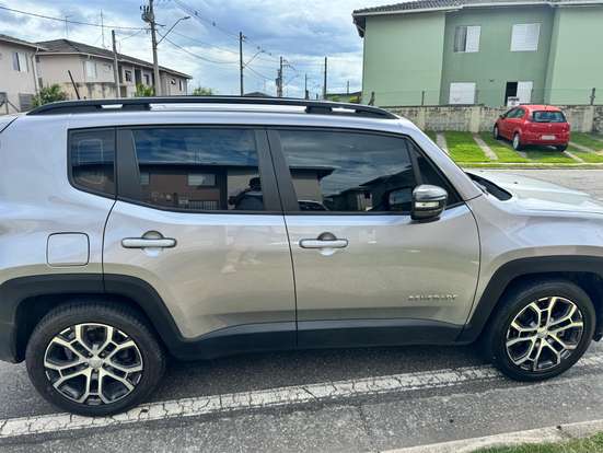 JEEP-RENEGADE-2022