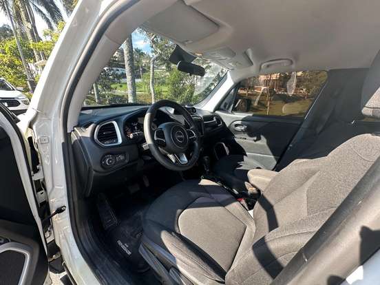 JEEP-RENEGADE-2019