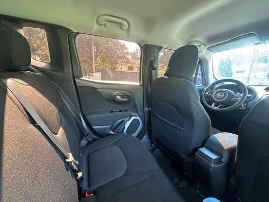 JEEP-RENEGADE-1.8 16V FLEX SPORT 4P AUTOMÁTICO JEEP-RENEGADE-2019
