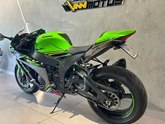 KAWASAKI-NINJA ZX-10R ABS KRT RÉPLICA KAWASAKI-NINJA ZX-10R ABS KRT RÉPLICA-2019