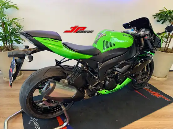 KAWASAKI-NINJA ZX-6R KAWASAKI-NINJA ZX-6R-2009